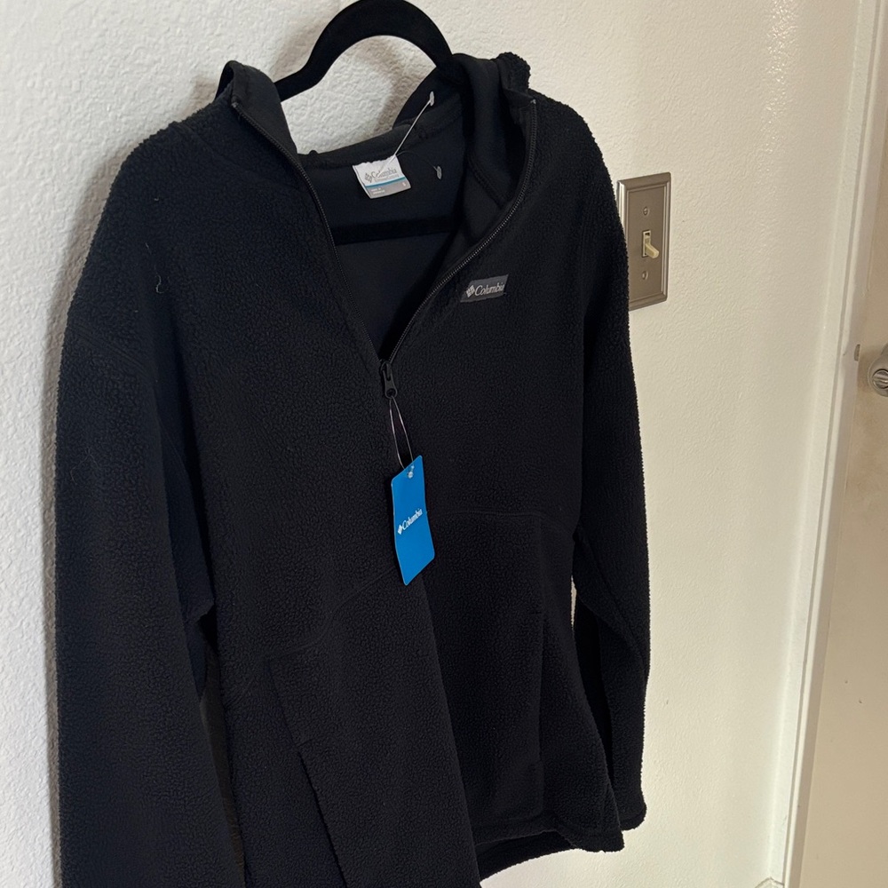 * Columbia Black Half-Zip Fleece Jacket